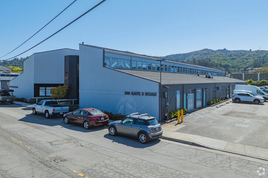 200 Gate Five Rd, Sausalito, CA for lease - Building Photo - Image 1 of 12