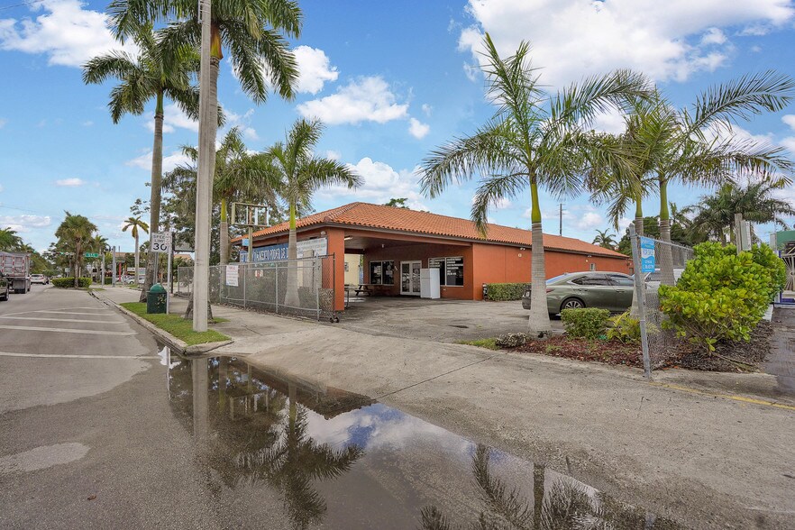 426 N Krome Ave, Homestead, FL 33030