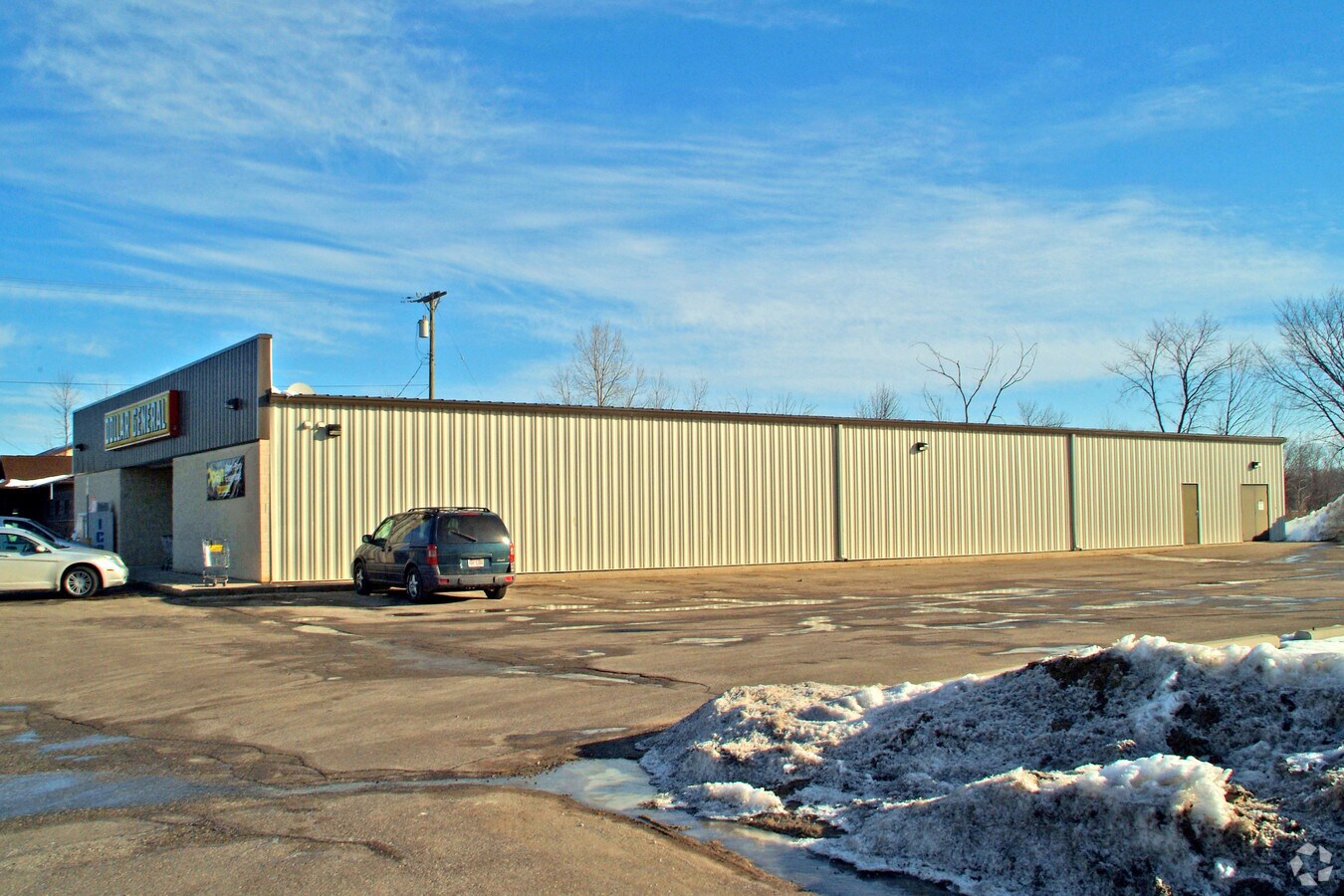 7600 Brockway Rd, Yale, MI 48097 Dollar General