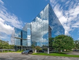 2929 Briarpark Dr, Houston TX - Parking Garage