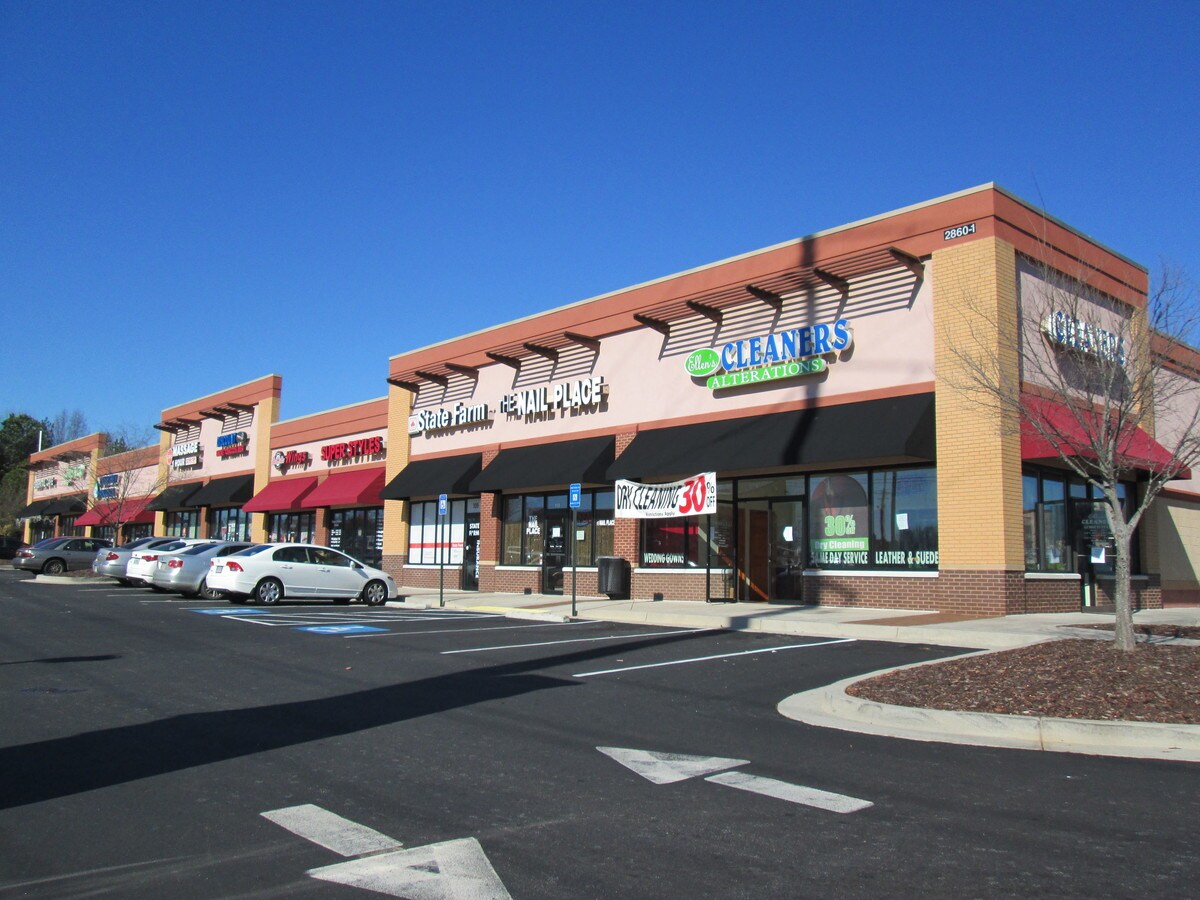 2860 EastWest Connector SW, Austell, GA 30106 Austell Promenade
