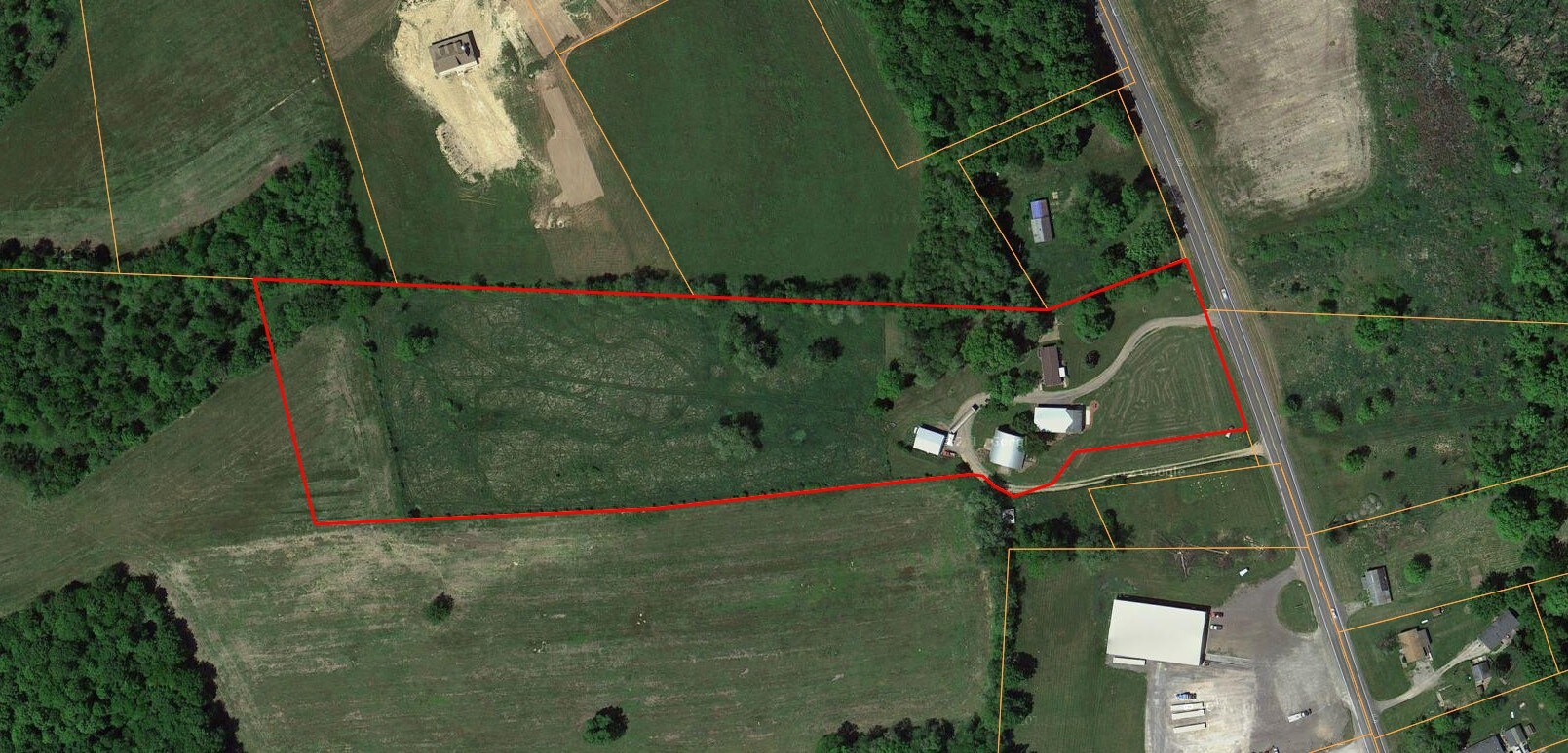 41854187 Canton Rd, Carrollton, OH 44615