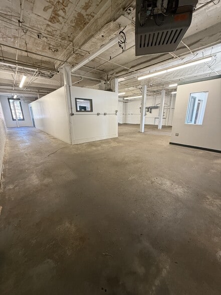 100 Factory St, Nashua, NH for lease - Interior Photo - Image 3 of 5