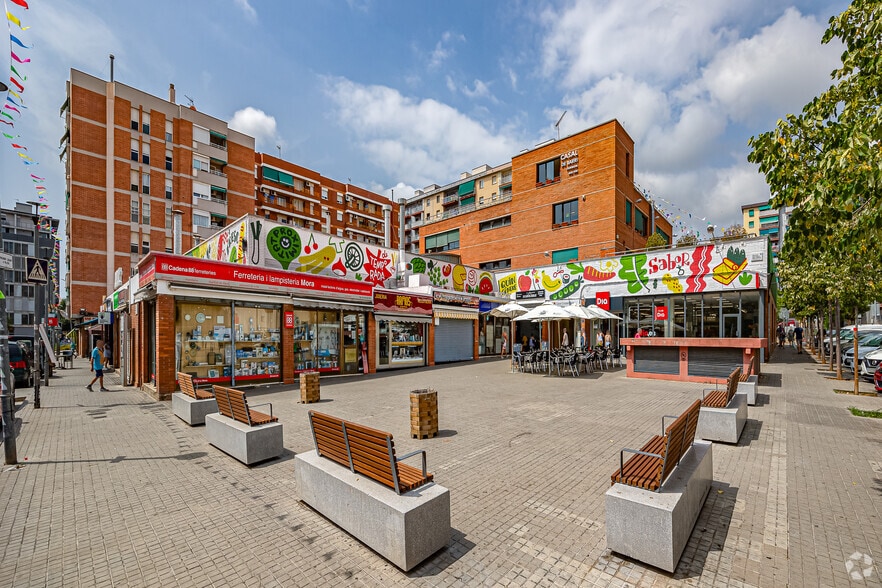 Carrer de Pau Casals, 5, Sant Boi de Llobregat, Barcelona for sale - Primary Photo - Image 1 of 3
