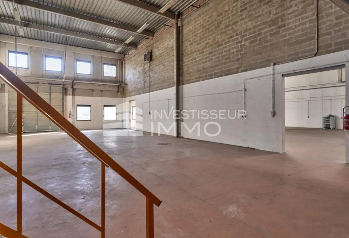 Flex in Lognes for lease Interior Photo- Image 1 of 4