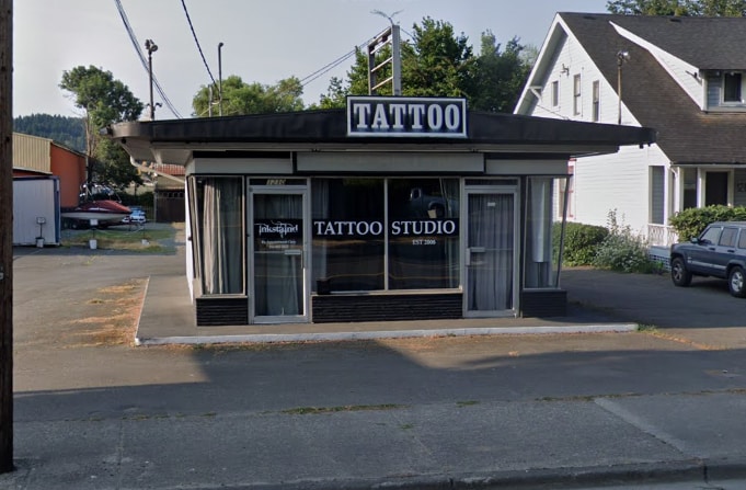 E Main Mixed Use portfolio of 2 properties for sale on LoopNet.com - Building Photo - Image 2 of 3