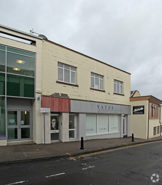 102 Manor St, Falkirk, FAL FK1 1NU