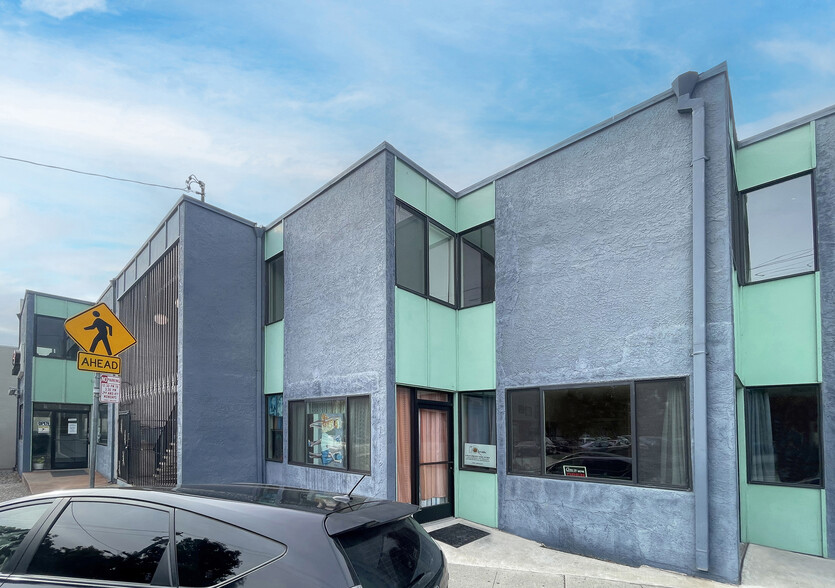 5353 Claremont Ave, Oakland, CA for lease - Building Photo - Image 1 of 14