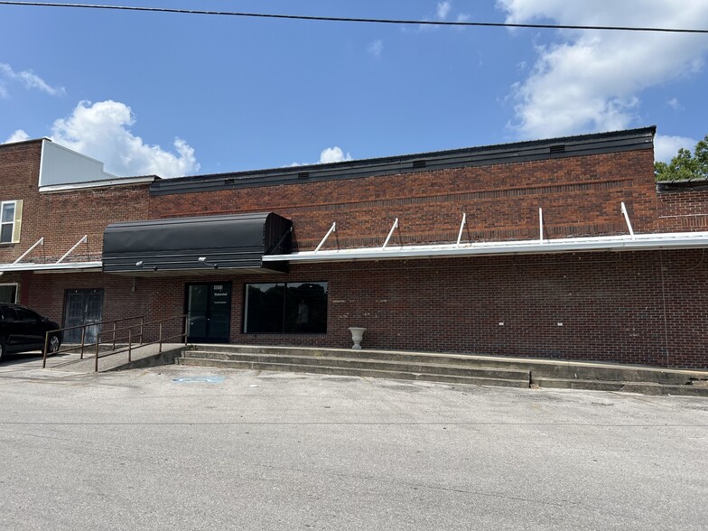 1013 Park St, Westmoreland, TN for lease - Building Photo - Image 1 of 6