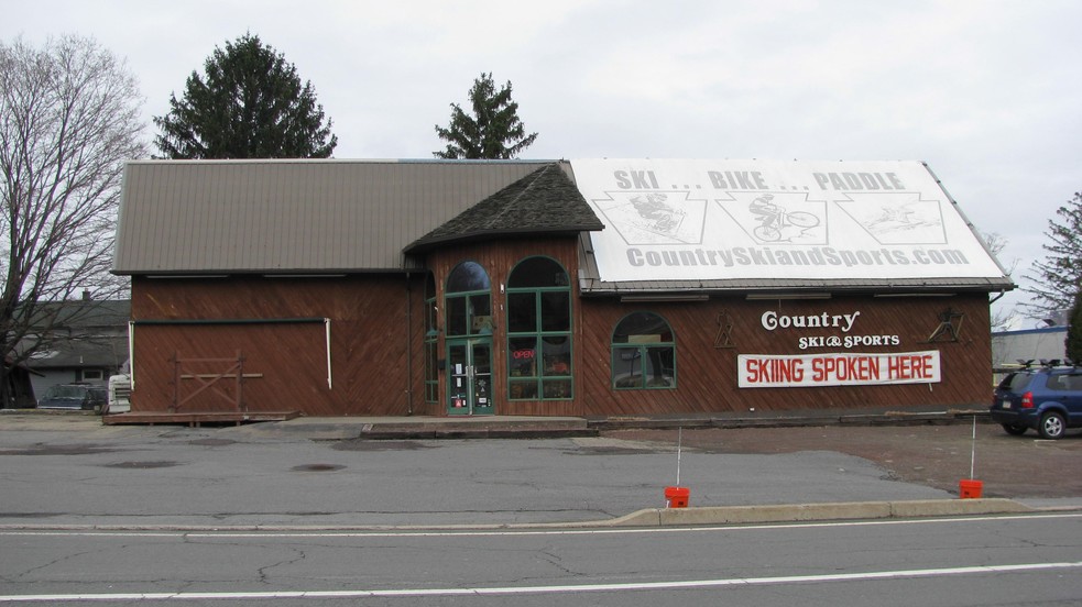 1080 Wilkes-Barre Twp Rd, Wilkes Barre, PA for sale - Primary Photo - Image 1 of 1