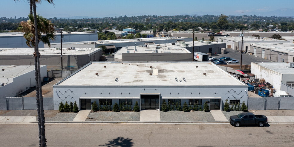 1121-1127 E Ash Ave, Fullerton, CA for sale - Building Photo - Image 1 of 6