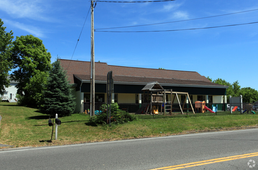 2827 Cold Springs Rd, Baldwinsville, NY for sale - Building Photo - Image 2 of 12