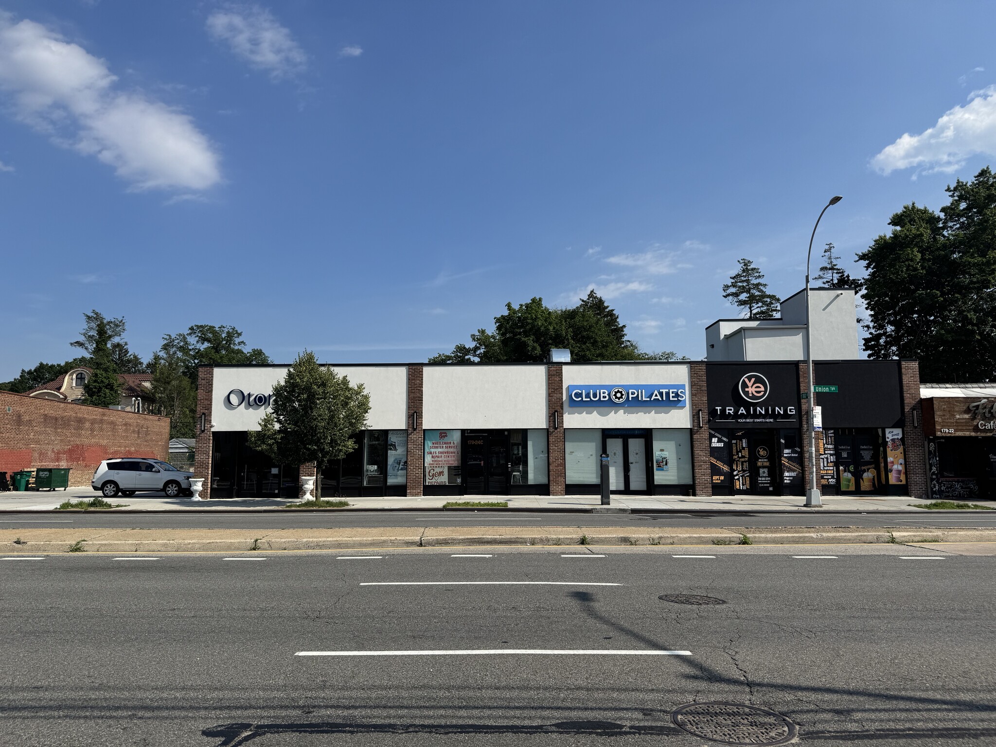 17924 Union Tpke, Fresh Meadows, NY for sale Building Photo- Image 1 of 7