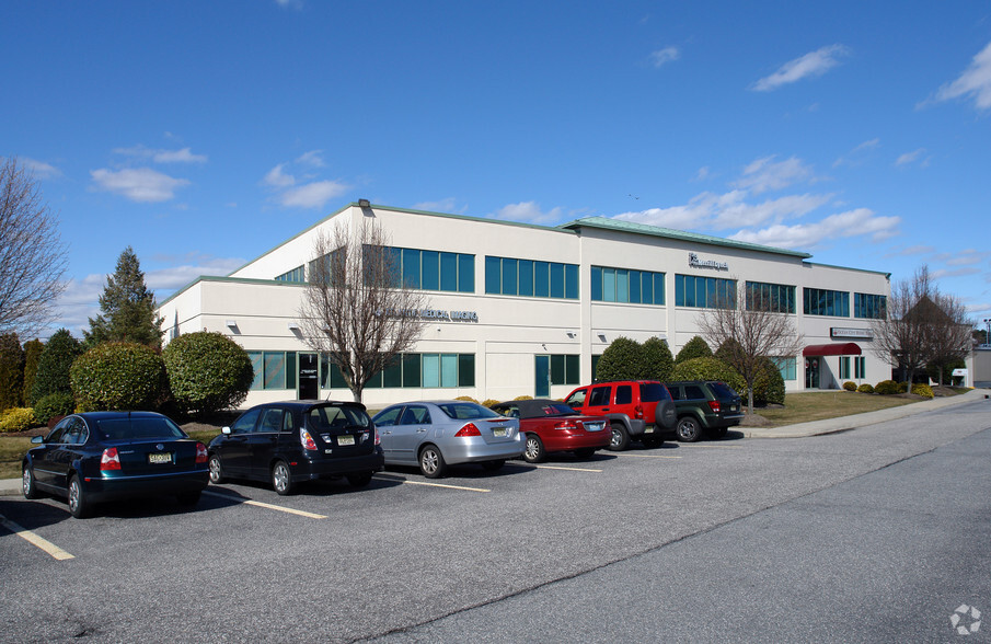 3100 Hingston Ave, Egg Harbor Township, NJ for lease - Building Photo - Image 2 of 2