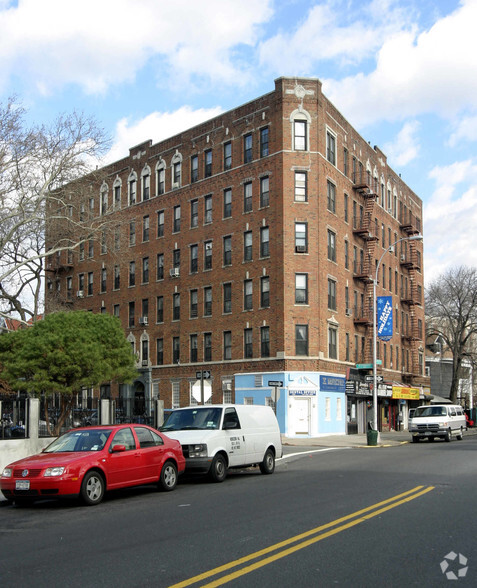 1205 Cortelyou Rd, Brooklyn, NY for lease - Building Photo - Image 3 of 3