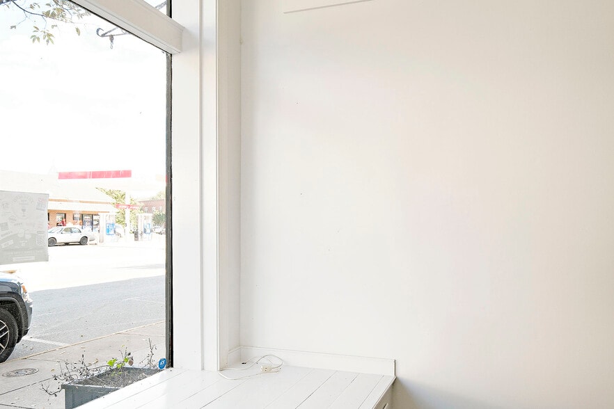 358 Valley St, Scottsville, VA for lease - Building Photo - Image 3 of 9