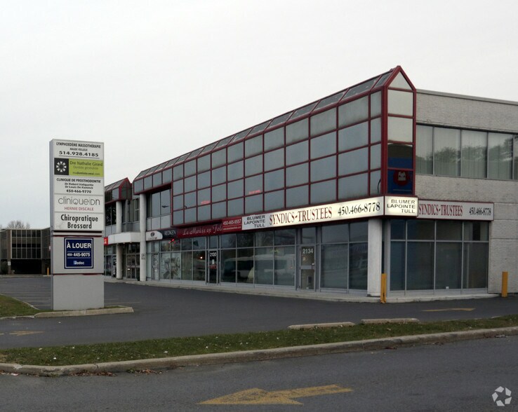 2122-2134 Av Victoria, Longueuil, QC for lease - Building Photo - Image 2 of 9