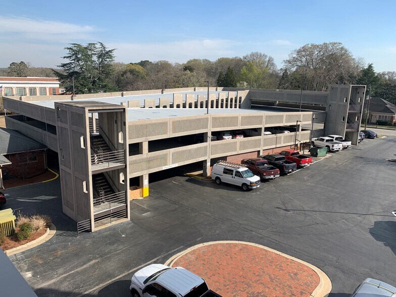 110 Dixie St, Carrollton, GA for lease - Building Photo - Image 3 of 4