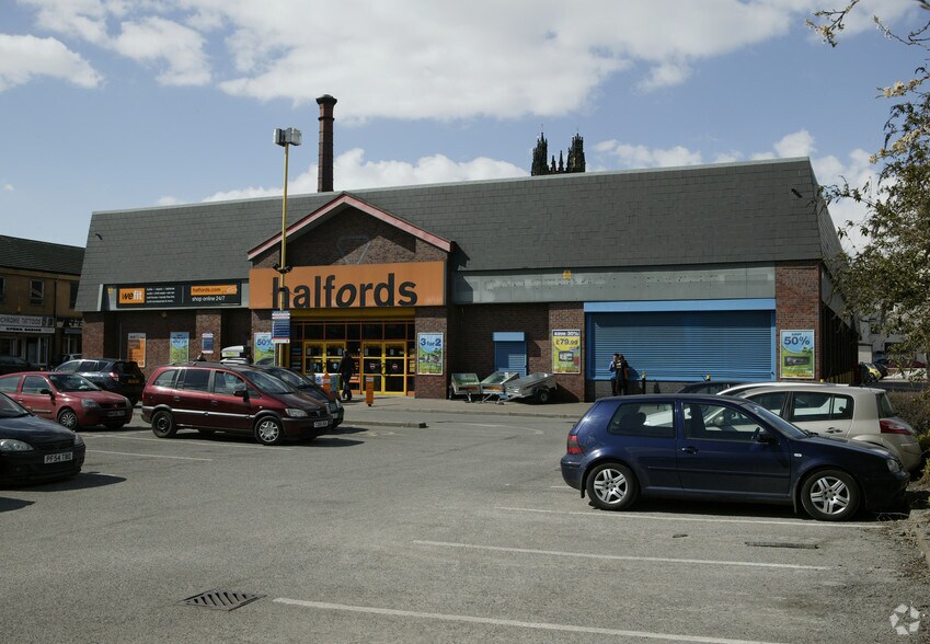 Mount St, Wrexham for sale - Primary Photo - Image 1 of 1