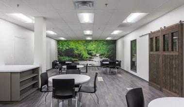 5600 Crooks Rd, Troy, MI for sale Interior Photo- Image 1 of 1