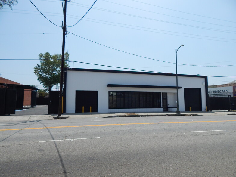 3766 S Main St, Los Angeles, CA for sale - Building Photo - Image 1 of 3