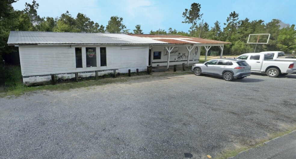 6 Fairview Rd, Marianna, FL for sale - Building Photo - Image 1 of 1