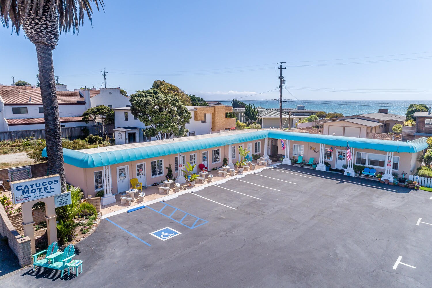 20 S Ocean Ave, Cayucos, CA 93430 Cayucos Motel