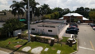 More details for 9400 NW 58th St, Miami, FL - Office/Retail for Lease