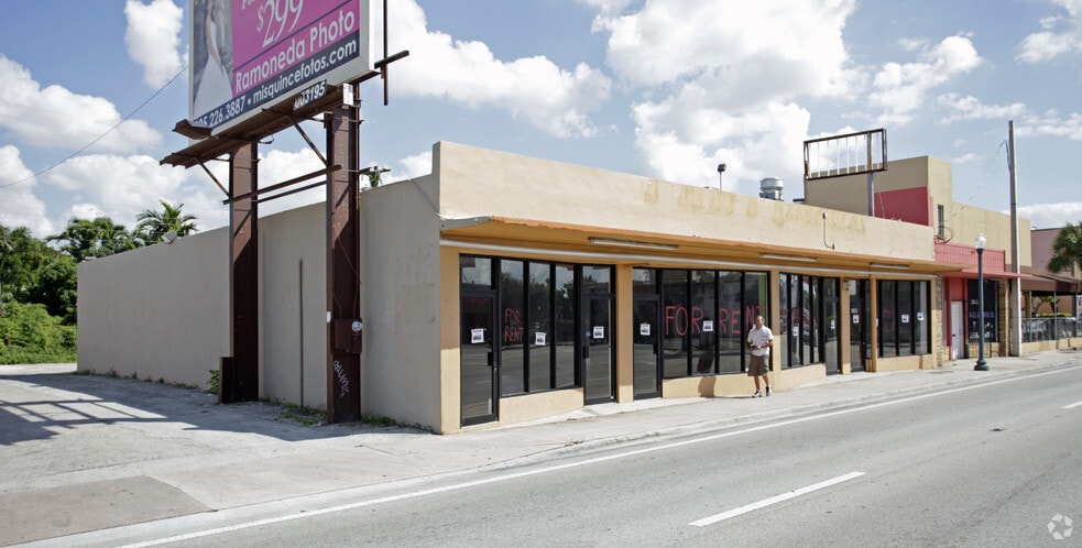 5769 SW 8th St, West Miami, FL for sale - Building Photo - Image 3 of 34