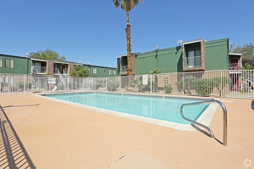 5055 Tamarus St, Las Vegas, NV for sale - Primary Photo - Image 1 of 1