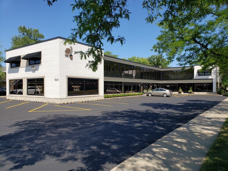 1545 Waukegan Rd, Glenview, IL for sale - Building Photo - Image 1 of 1