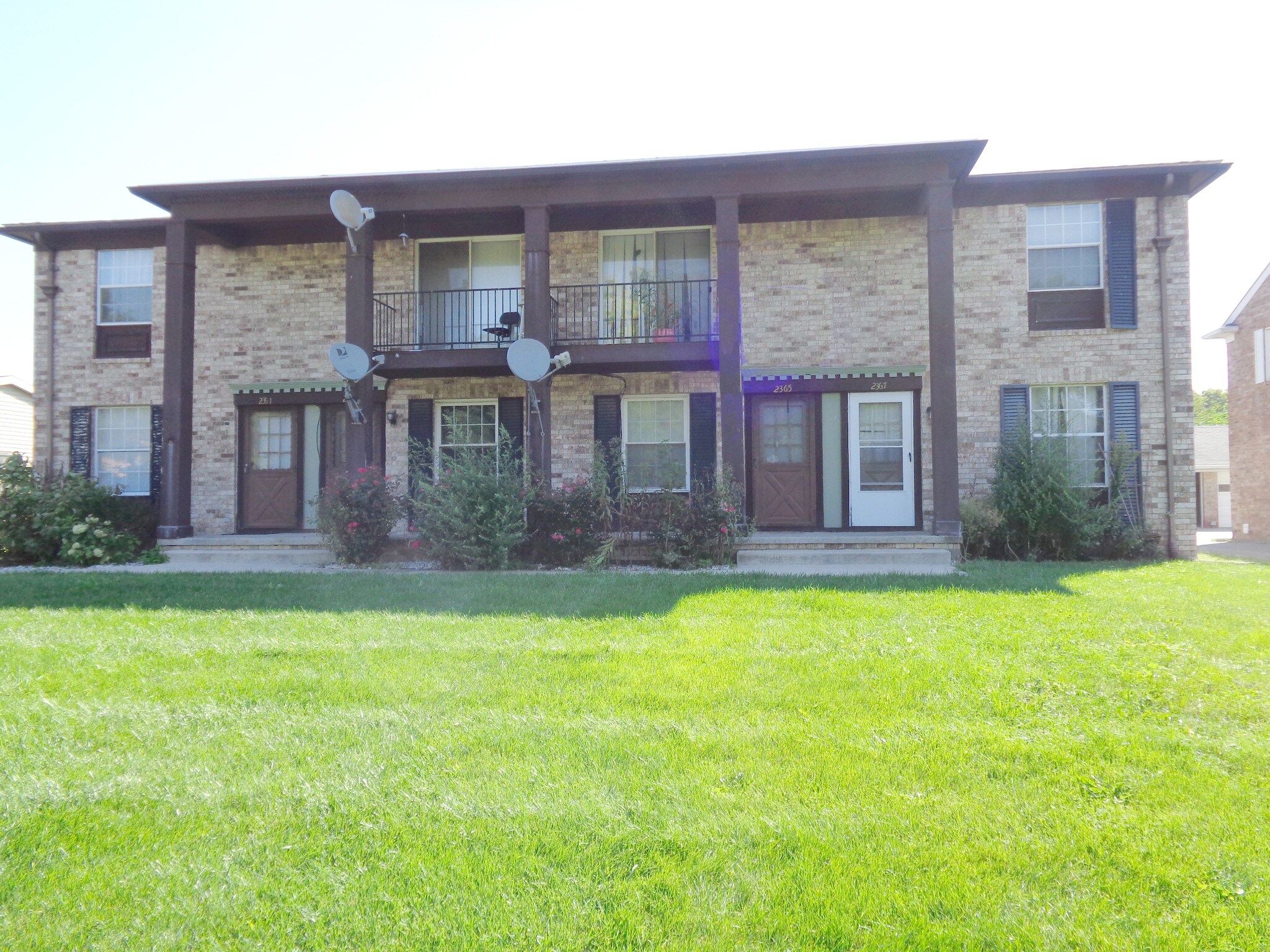 2363 Rockspring Rd, Toledo, OH for sale Building Photo- Image 1 of 1