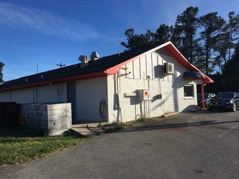 8328 Kiln Delisle Rd, Pass Christian, MS 39571