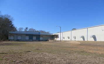 100 Tubb Ave, West Point, MS for lease Building Photo- Image 1 of 4