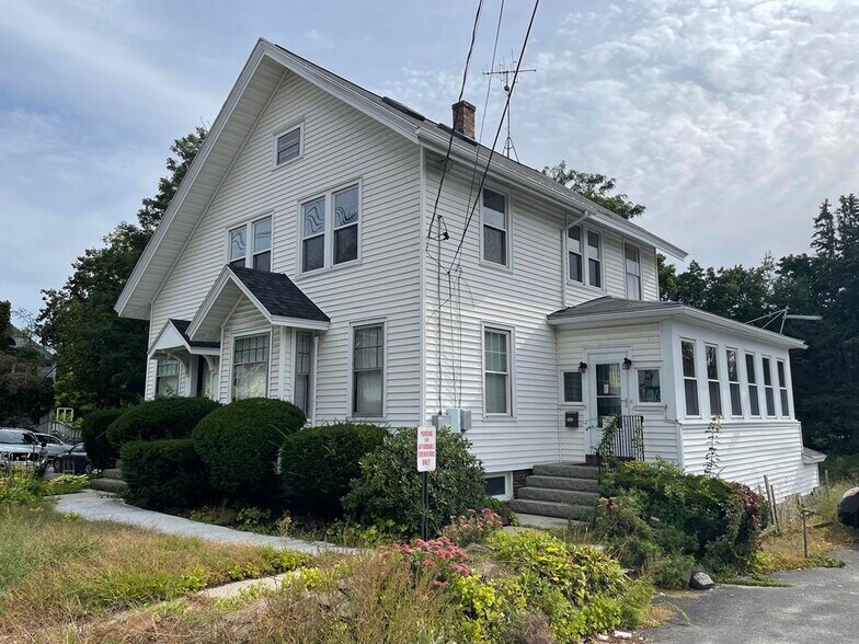 643 Main St, Lewiston, ME for sale - Building Photo - Image 1 of 1