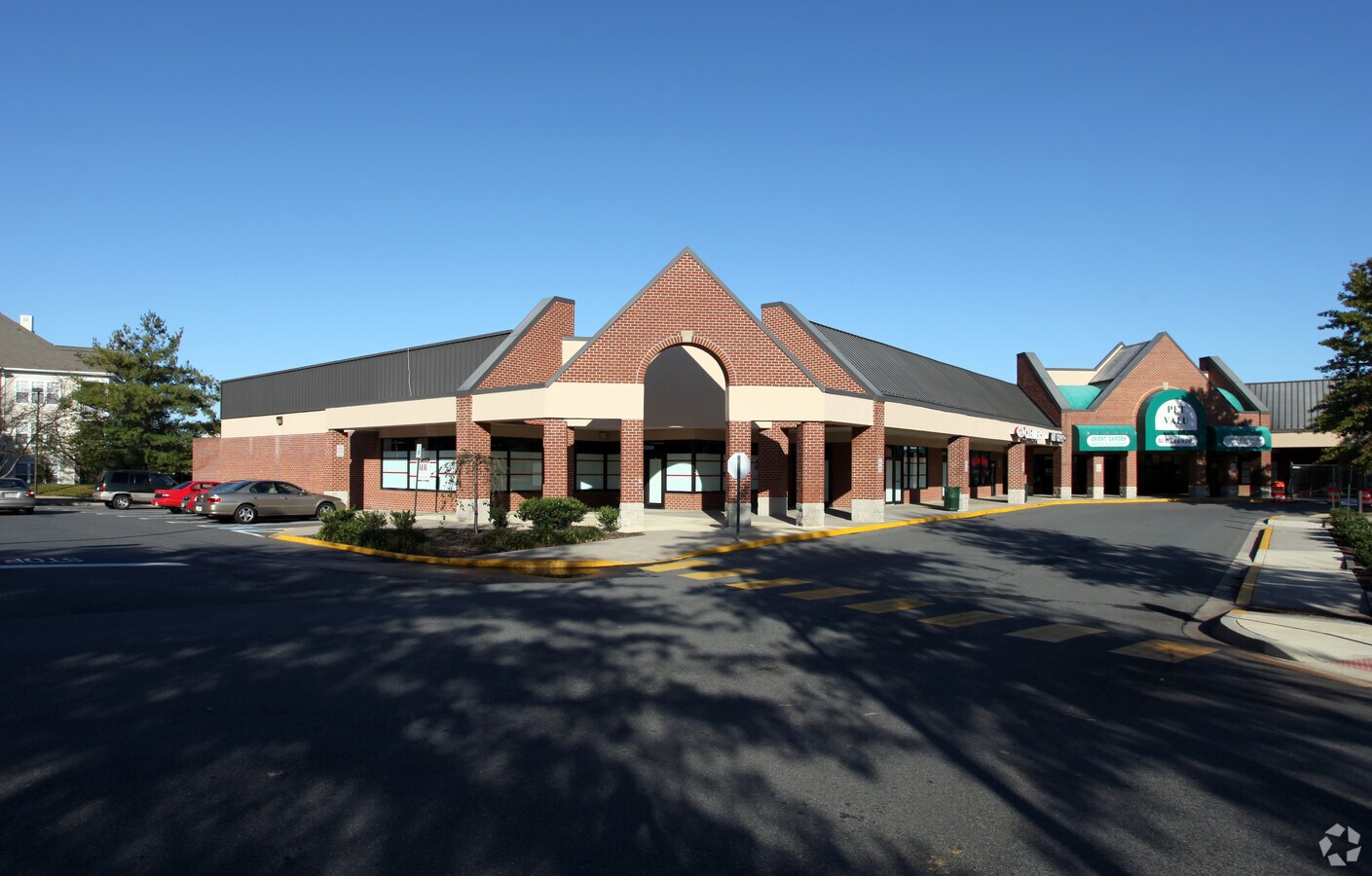 91009158 Rothbury Dr, Gaithersburg, MD 20886 Goshen Plaza Shopping