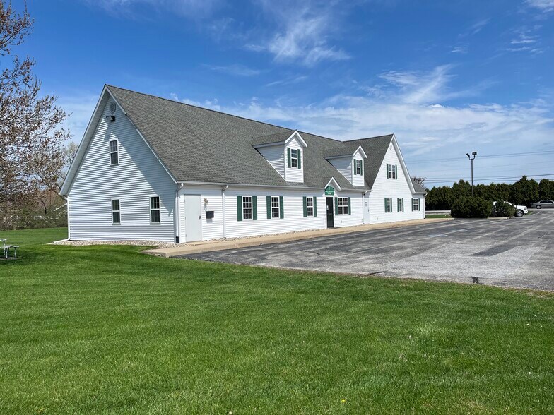 3340 Monroe St, La Porte, IN for lease - Building Photo - Image 3 of 10