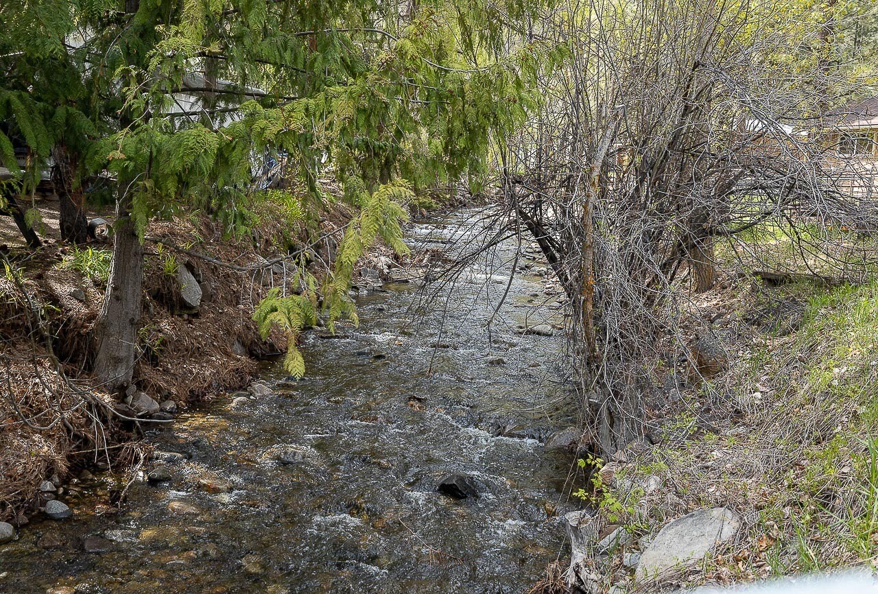 View Photo