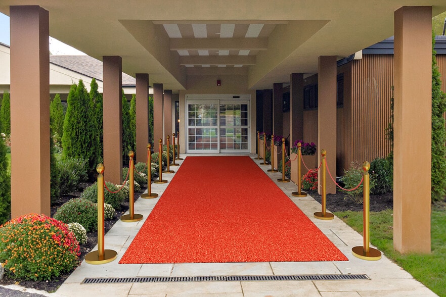 1188 King St, Greenwich, CT for sale - Building Photo - Image 2 of 17