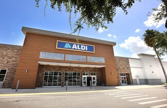 More details for 5690 Bayshore Rd, North Fort Myers, FL - Retail for Sale