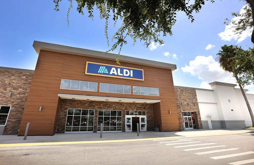 5690 Bayshore Rd, North Fort Myers, FL for sale Building Photo- Image 1 of 5