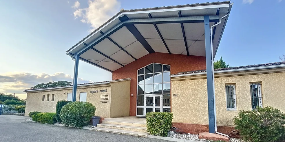 8 Avenue Jean Rioufol, Monteux for lease - Primary Photo - Image 1 of 3