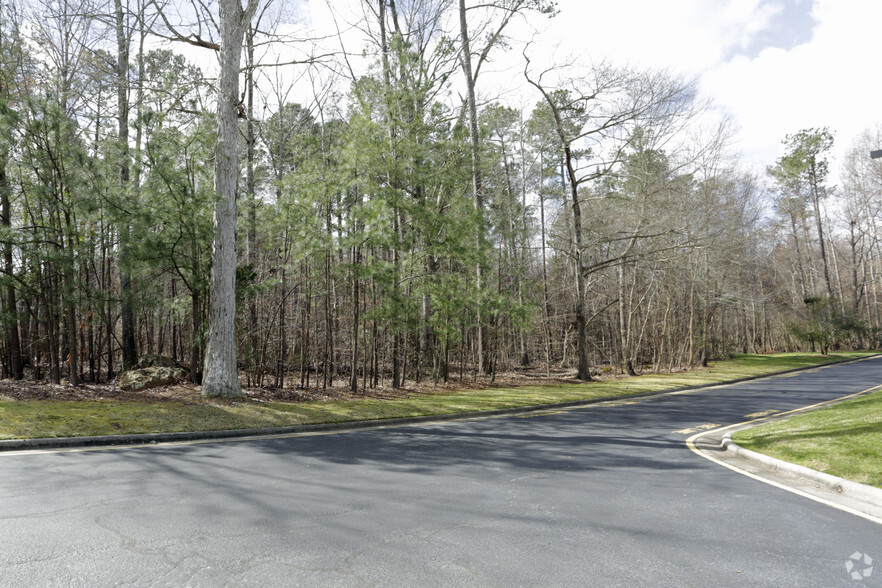 2900 Gateway Centre Blvd, Morrisville, NC for sale - Aerial - Image 2 of 17