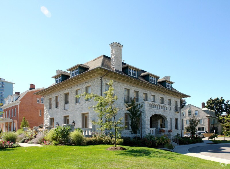 1140 Delaware Ave, Buffalo, NY for sale - Primary Photo - Image 1 of 1