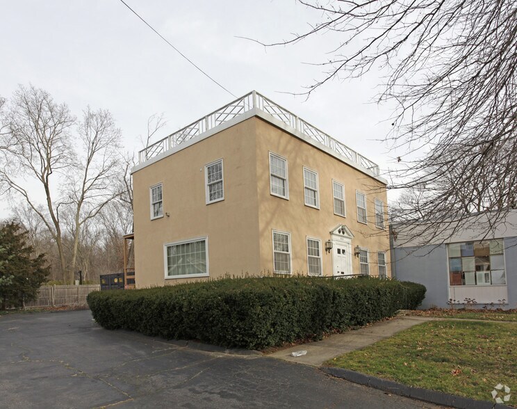 433 Boston Post Rd, Darien, CT for sale - Primary Photo - Image 1 of 1