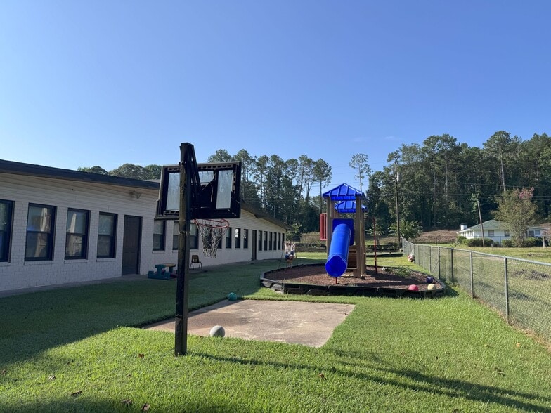 6755 Old National Hwy, Atlanta, GA for sale - Building Photo - Image 3 of 17