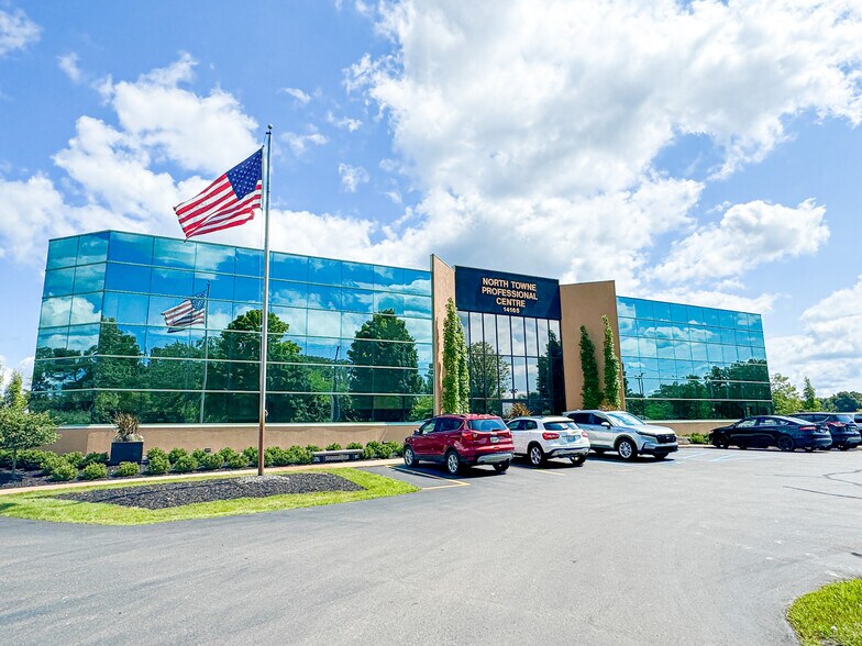 14165 N Fenton Rd, Fenton, MI for sale - Primary Photo - Image 1 of 1