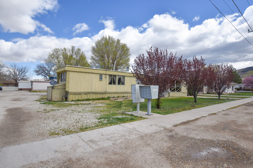 187 S 250 E, Salina, UT for sale - Primary Photo - Image 1 of 1