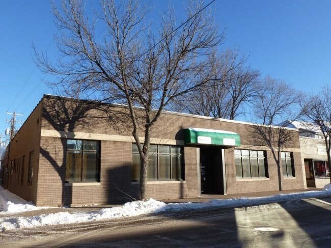 24 W Rives St, Rhinelander, WI for sale Primary Photo- Image 1 of 1