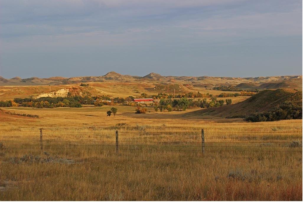 Flat Top Ranch, Grassy Butte, ND 58634